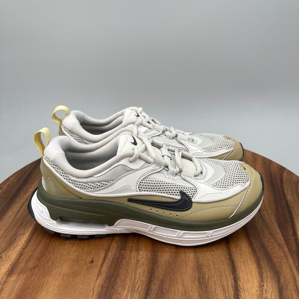 Nika Air Max 270 React Shoes Womens Size 7.5 White Running Comfort Walking Gym